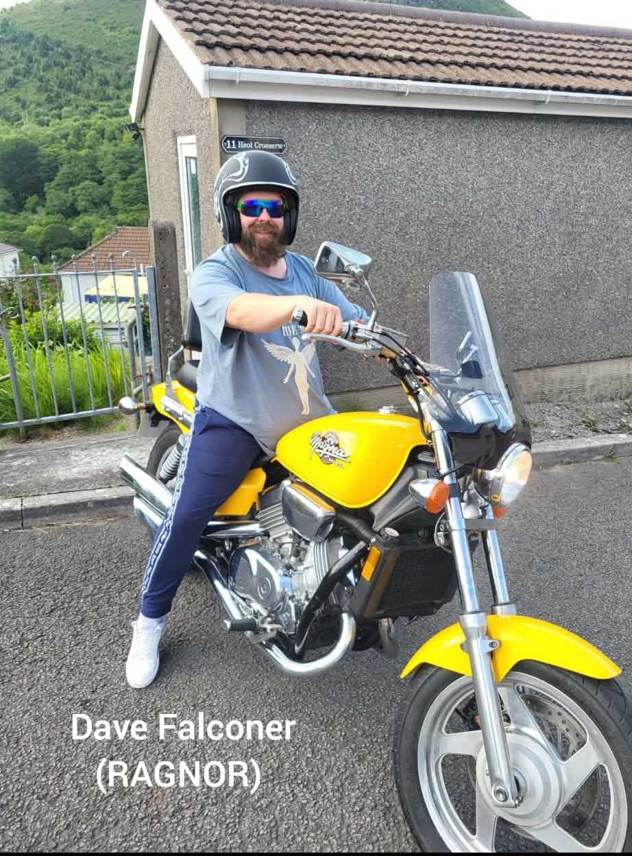 Hoggin the Bridge Rider